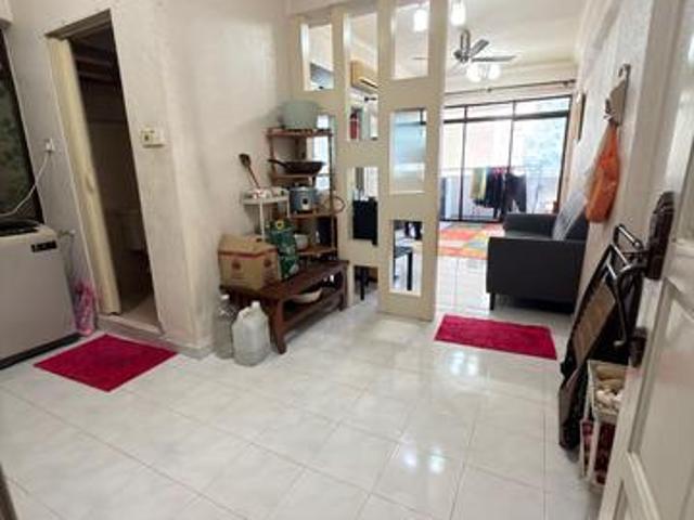 Apartment for sale in Mukim 13, Georgetown