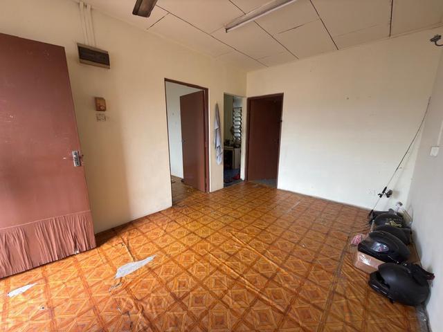 Flat for sale in Tampoi, Johor Bahru