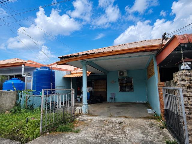 Terraced House for sale in Beaufort, Sabah