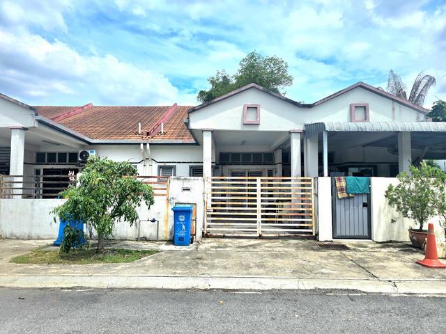 Terraced House for sale in Petaling, Alam Impian