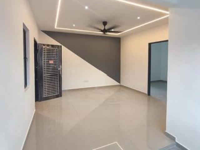Flat for sale in Bukit Ledang, Johor