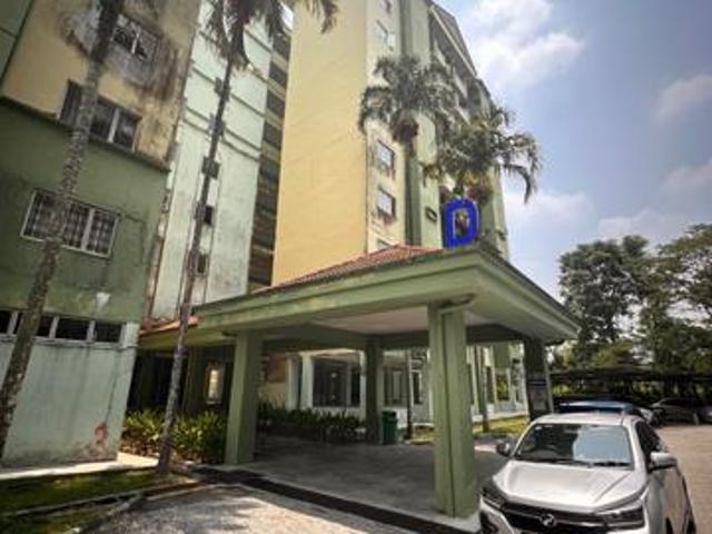 Apartment for sale in Tampoi, Johor Bahru
