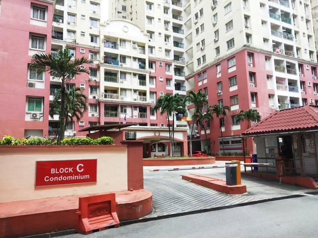 Condominium for sale in Seri Kembangan, Majlis Bandaraya Subang Jaya