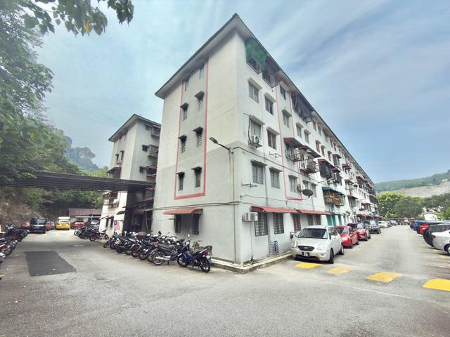 Flat for sale in Selayang, Selangor