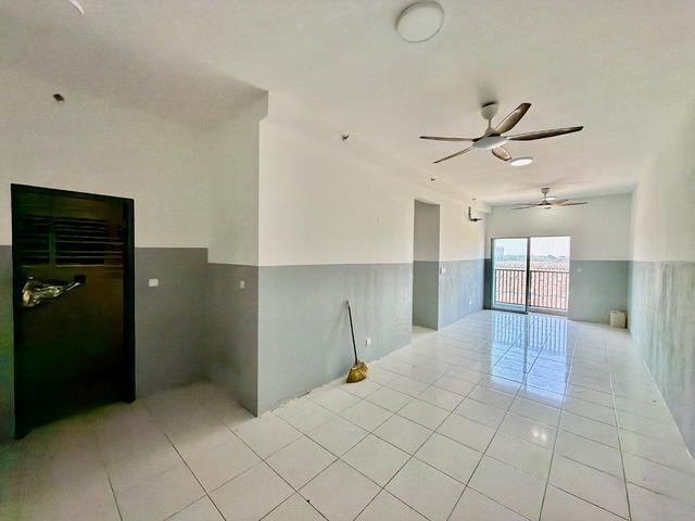 Serviced Residence for sale in Tanjong Sepat, Selangor