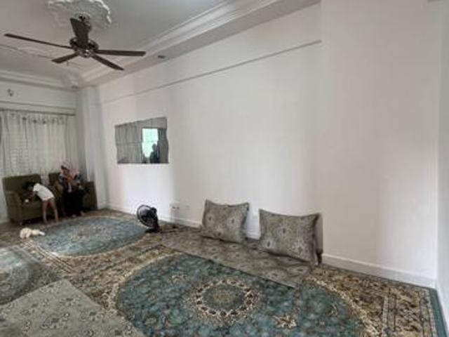 Flat for sale in Langat, Selangor