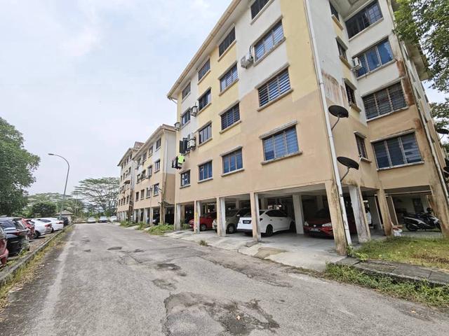 Flat for sale in Bukit Ledang, Johor