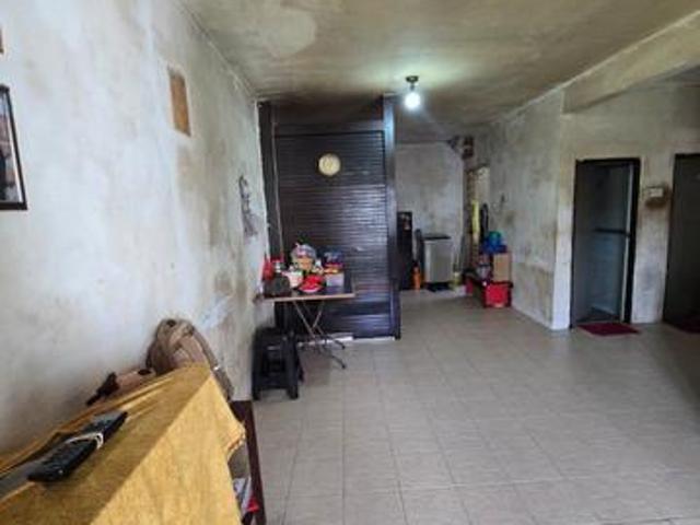 Flat for sale in Bandar Johor Bahru, Johor