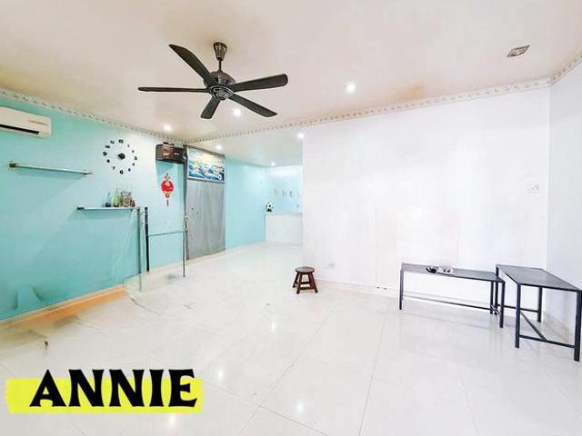 Terraced House for sale in Wellesley, Penang