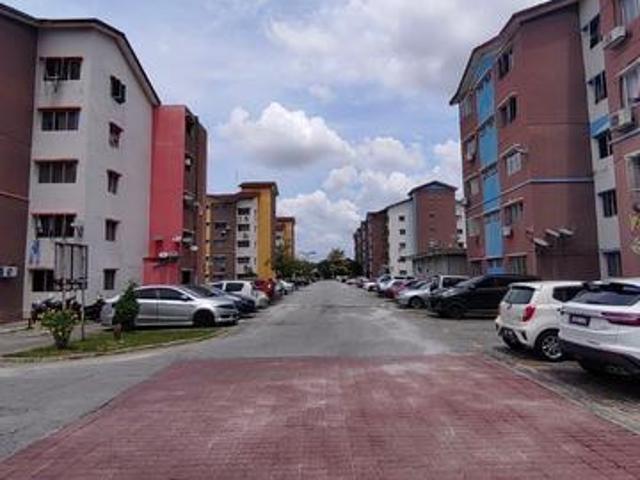 Apartment for sale in Sungai Buloh, Petaling
