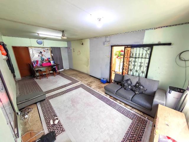 Flat for sale in Kajang, Langat