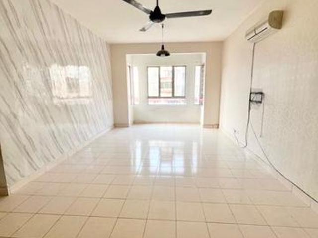 Apartment for sale in Port Klang, Selangor