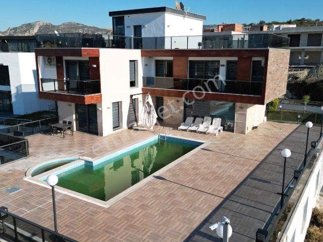 Kuşadası, Kuşadasi içerisinde satılık Villa