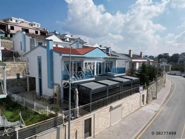 Kuşadasi, Aydin içerisinde satılık Villa