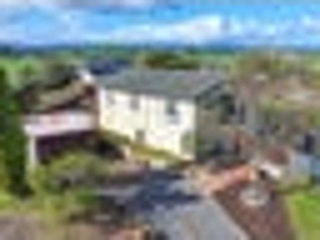 House for sale in Tirau