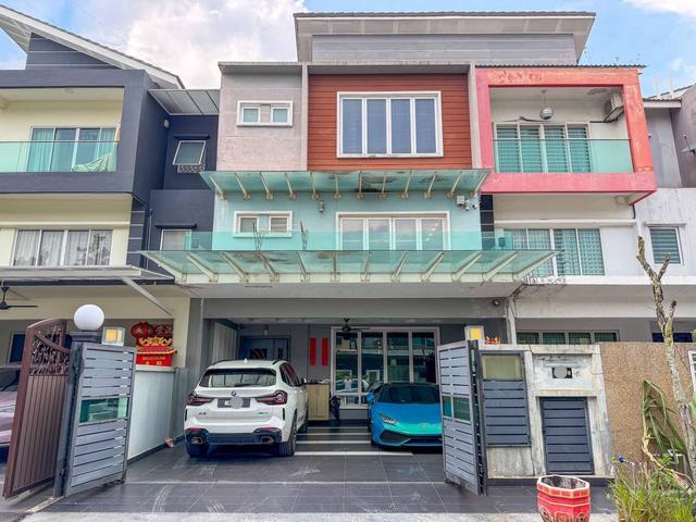 Terraced House for sale in Petaling, Subang Jaya