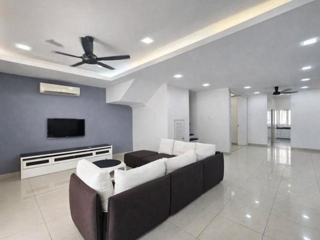 Terraced House for sale in Petaling, Subang Jaya