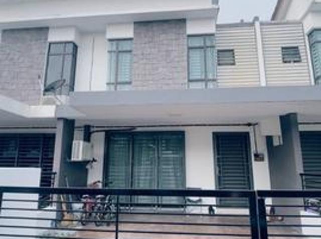 Terraced House for sale in Tanjong Sepat, Selangor