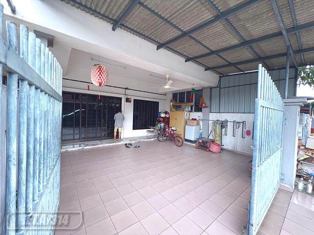 Terraced House for sale in Jenjarom, Selangor