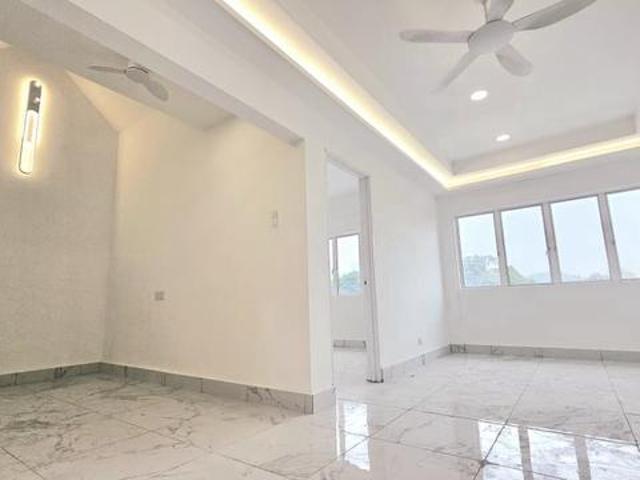 Apartment for sale in Kajang, Langat
