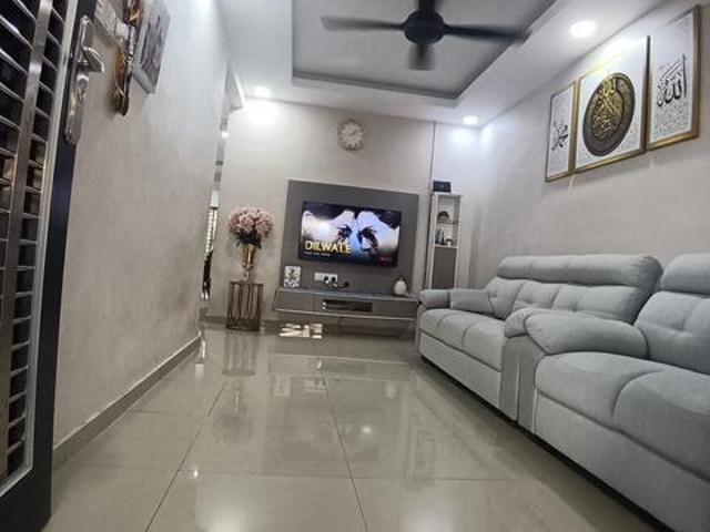 Terraced House for sale in Kuala Selangor, Selangor