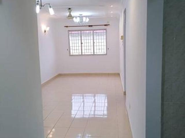 Apartment for sale in Petaling, Subang Jaya