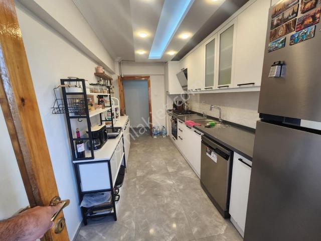 Bayrakli, İzmir içerisinde satılık mülk
