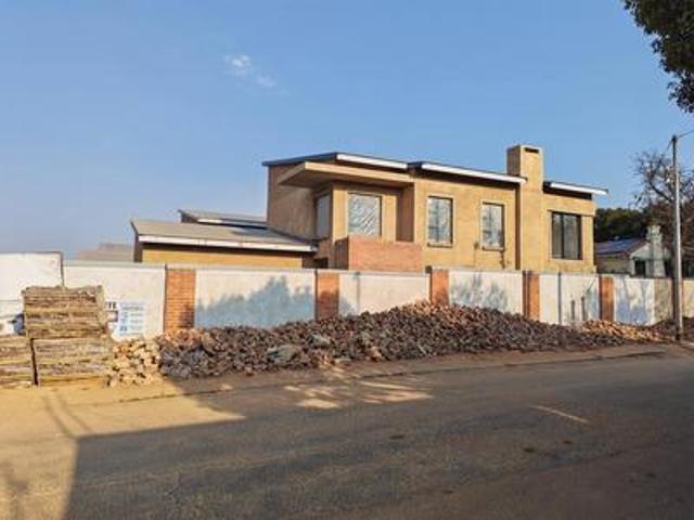 House for sale in Waterkloof, Gauteng