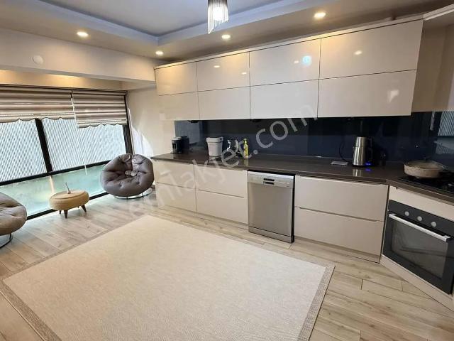 Kuzey Yıldızı Mahallesi, Yenimahalle içerisinde satılık Villa