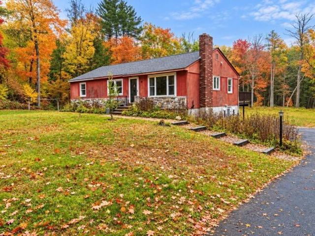 House for sale in State Line, Fitzwilliam