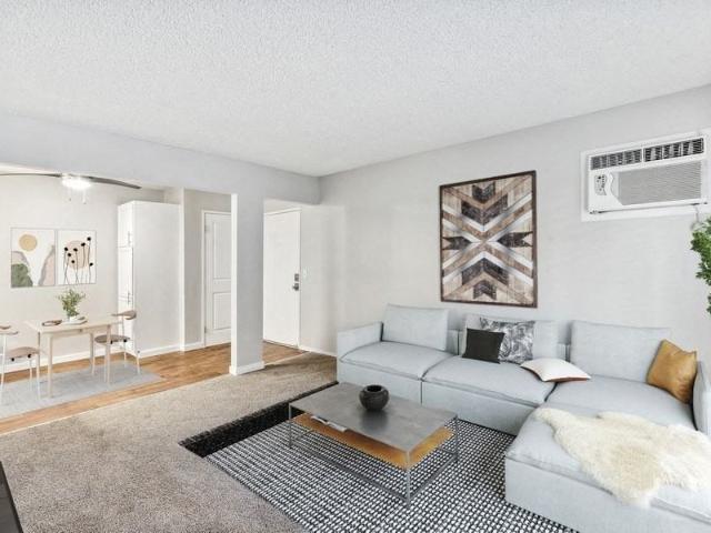 Apartment for rent in Fullerton, California