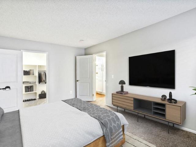 Apartment for rent in Fullerton, California
