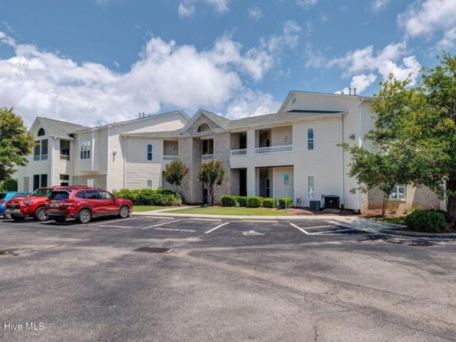 Condo for sale in Wilmington Condo for sale in Wilmington
