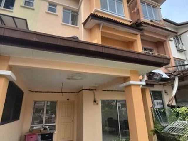 Terraced House for sale in Petaling, Subang Jaya