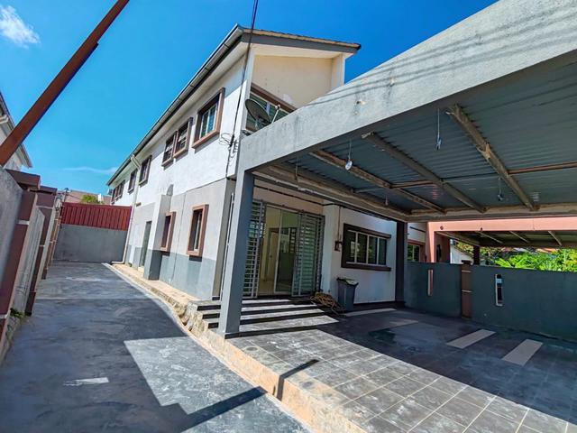 Residential House for sale in Durian Tunggal, Malaka