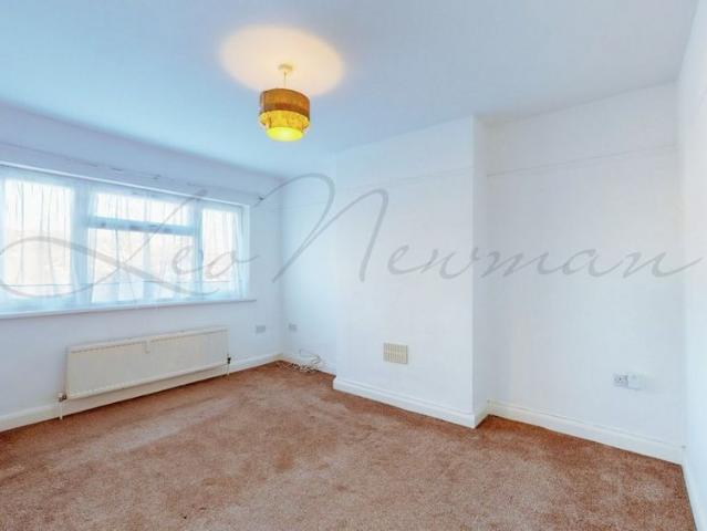House for rent in Barkingside, Greater London