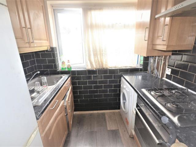 Apartment for rent in Clayhall, Greater London