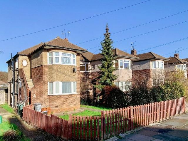 House for rent in Fairlop, Greater London