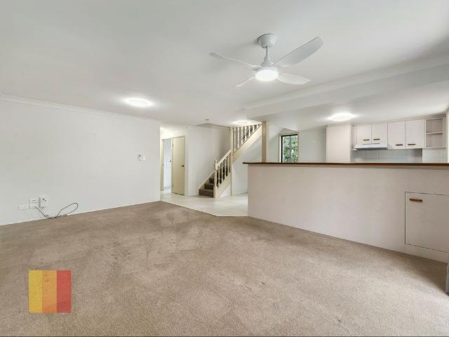 Townhouse for rent in Everton Park, City of Brisbane