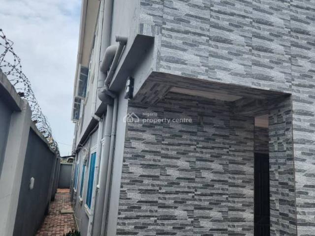 Detached duplex for sale in Ikorodu, Abuja