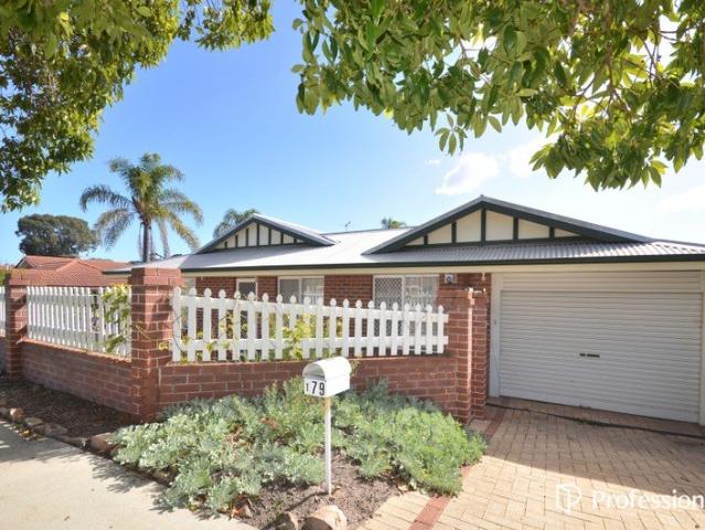 Villa for rent in St James, Western Australia