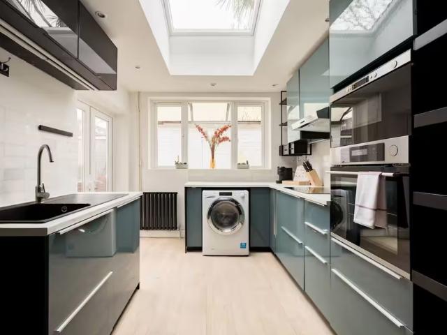 House for rent in Maida Hill, Greater London