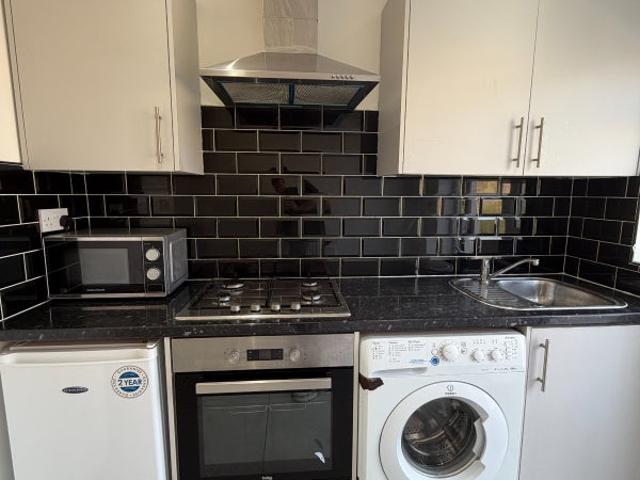 Studio for rent in Dollis Hill, Greater London