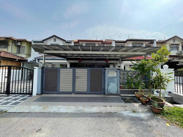 Terraced House for sale in Petaling, Subang Jaya