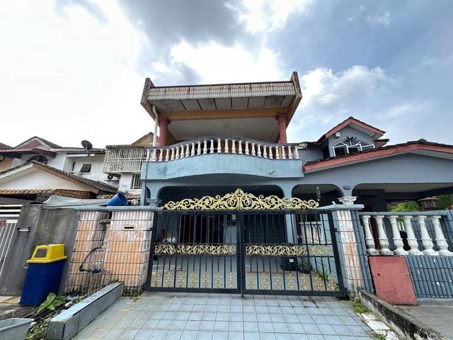 Terraced House for sale in Selayang, Selangor