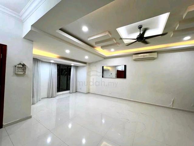 Terraced House for sale in Seri Kembangan, Majlis Bandaraya Subang Jaya