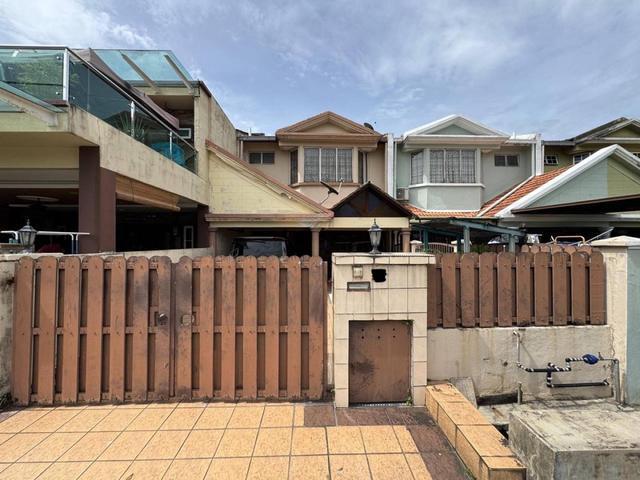 Terraced House for sale in Petaling, Subang Jaya