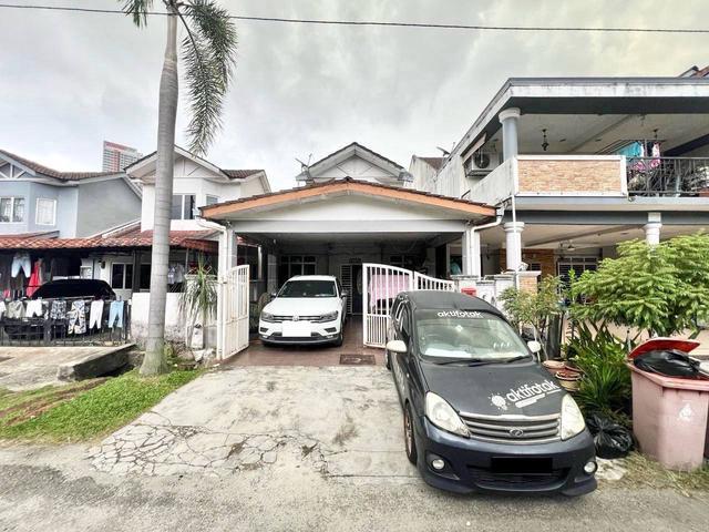 Terraced House for sale in Petaling, Damansara Damai