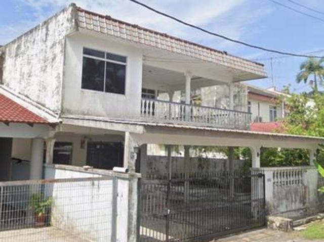 Residential House for sale in Batu Pahat, Johor