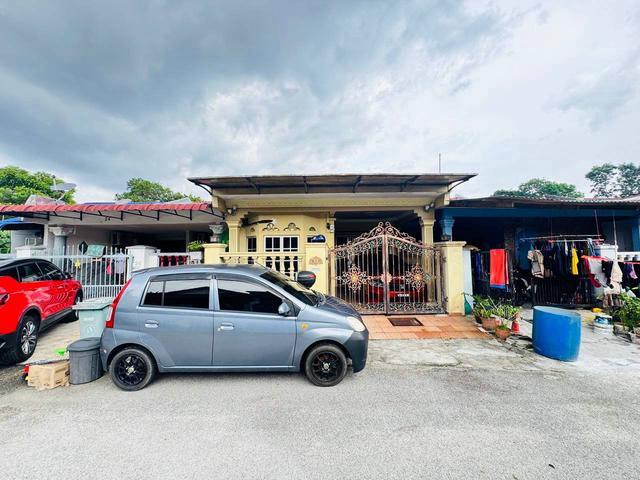 Terraced House for sale in Petaling, Subang Jaya